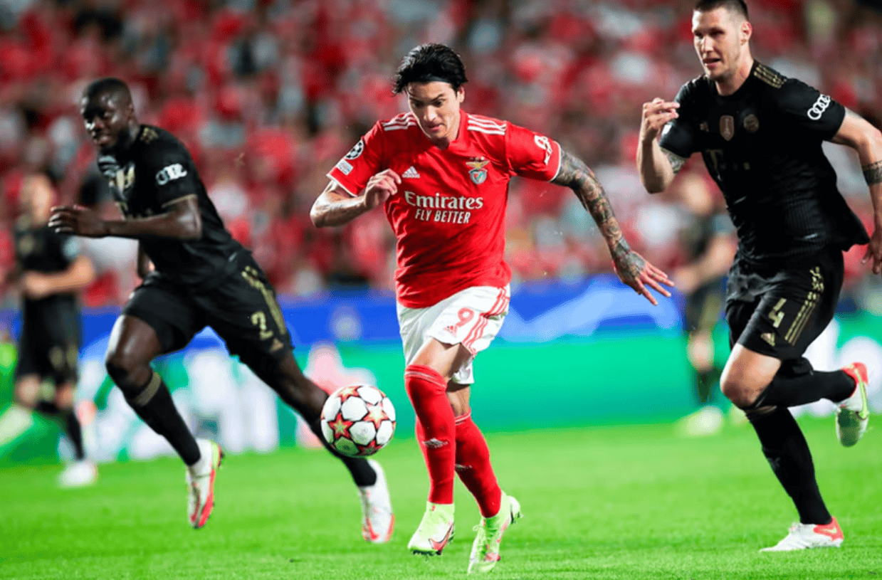 爱游戏电竞-包含今晨休斯敦火箭调整名单以备葡超，再遭质疑环节打磨，话题不断，团队化学反应显著的词条-爱游戏电竞